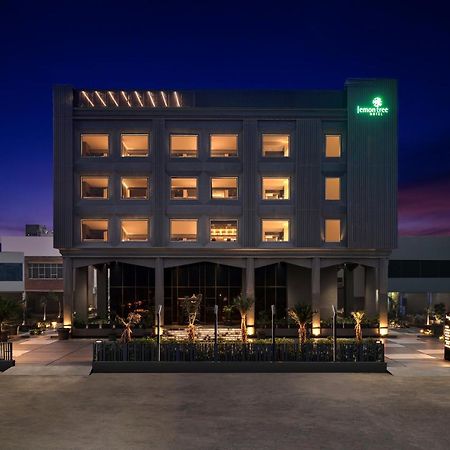 Lemon Tree Hotel, Hisar ภายนอก รูปภาพ