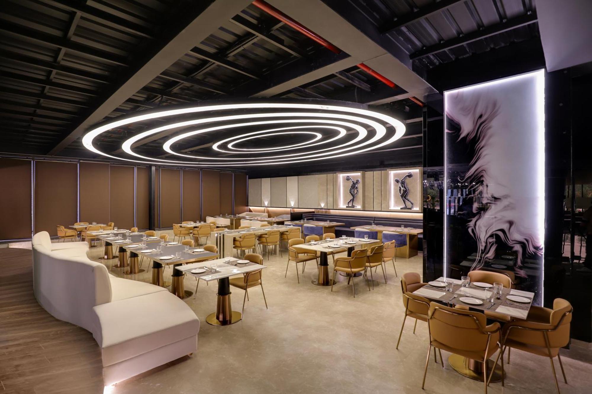 Lemon Tree Hotel, Hisar ภายนอก รูปภาพ